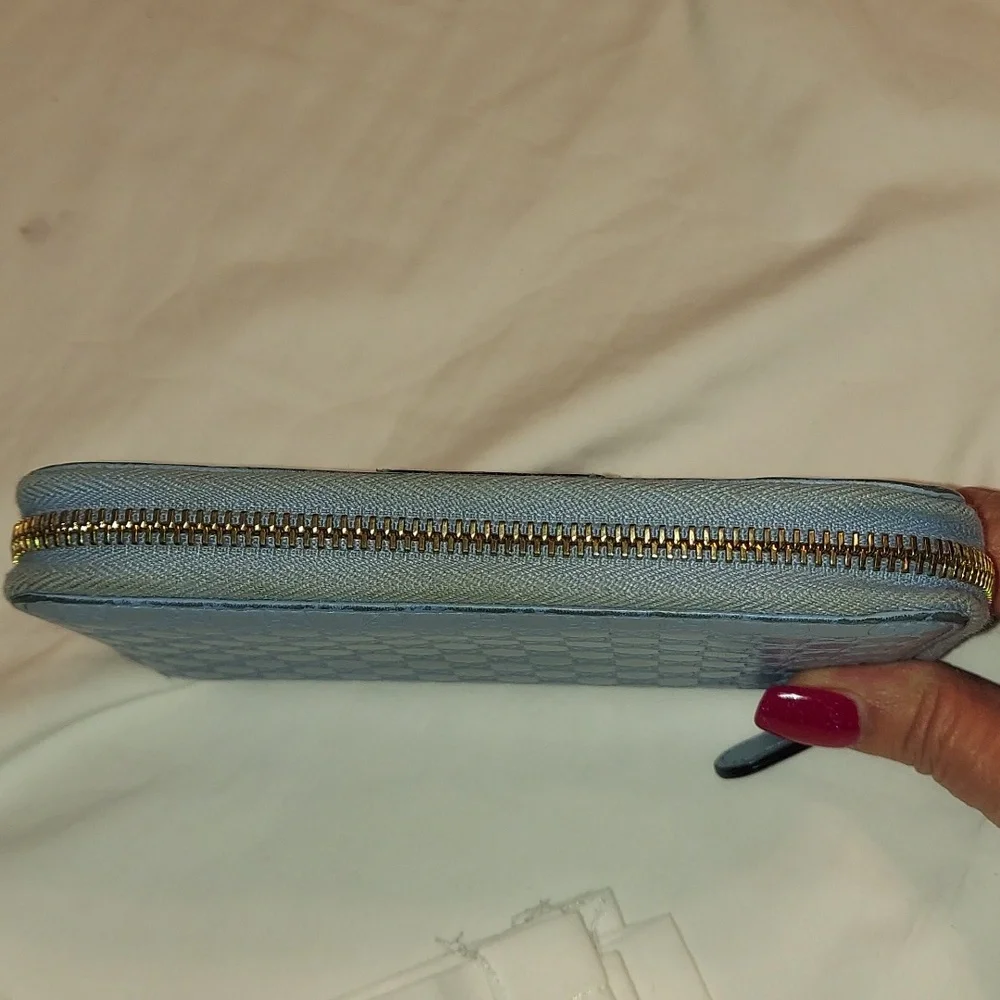 Authentic Gucci Micro Guccissima Small Zippy Wallet Organizer - Picture 6 of 10